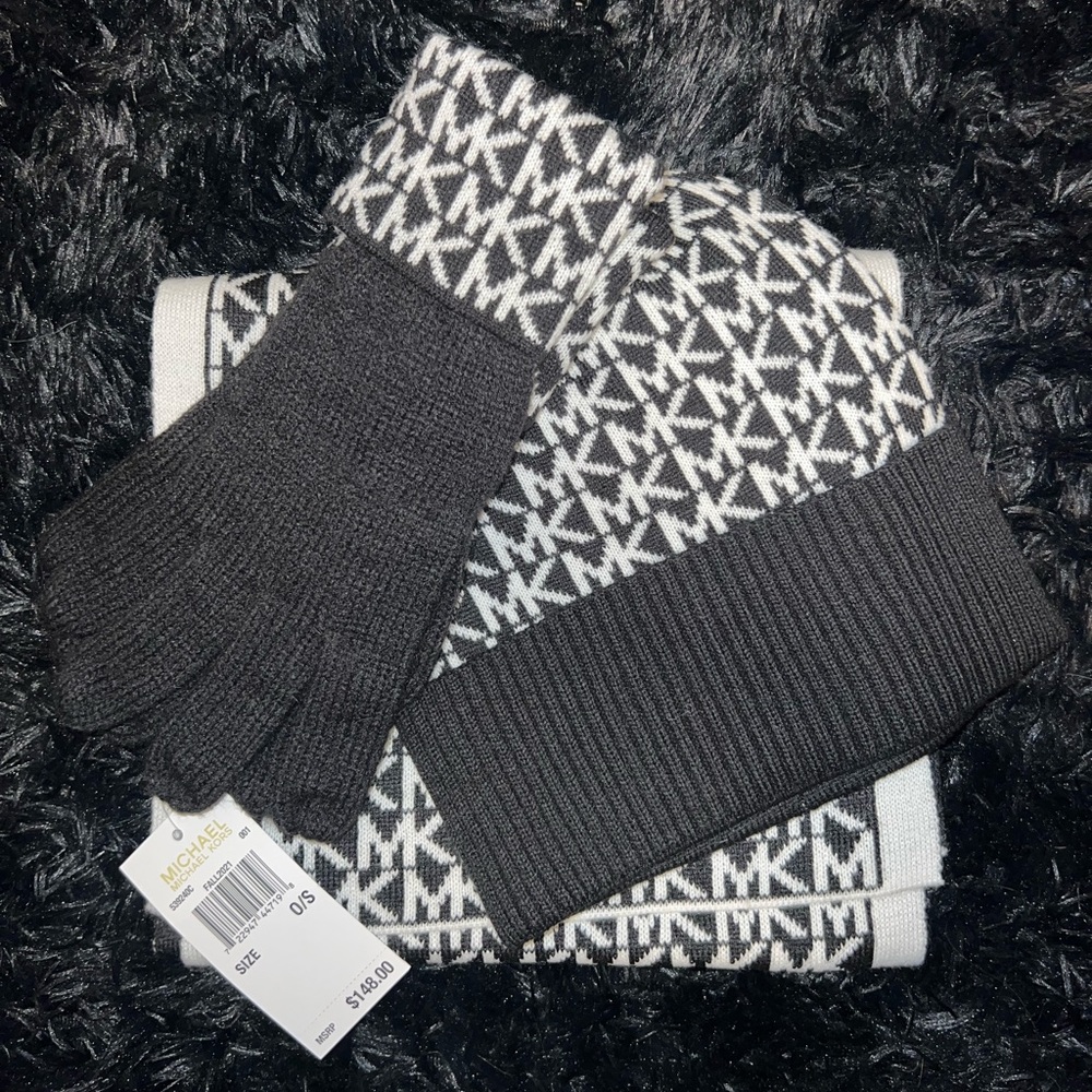 NWT Michael Kors Fall 21’ Set